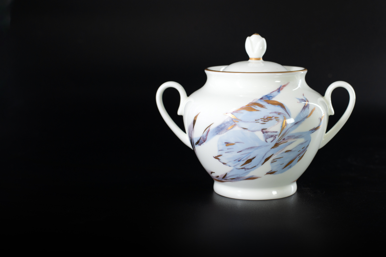 Сахарница Любимые цветы модерна на форме Весенняя, арт 60.14789.00.1, 