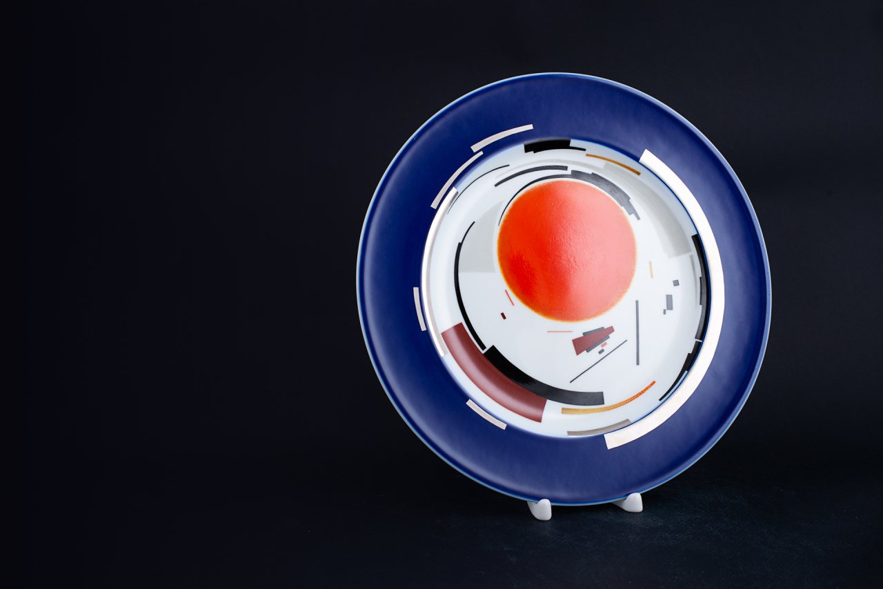 Декоративная тарелка Супрематизм Суетина на форме Mazarin, арт 80.89331.00.1, 