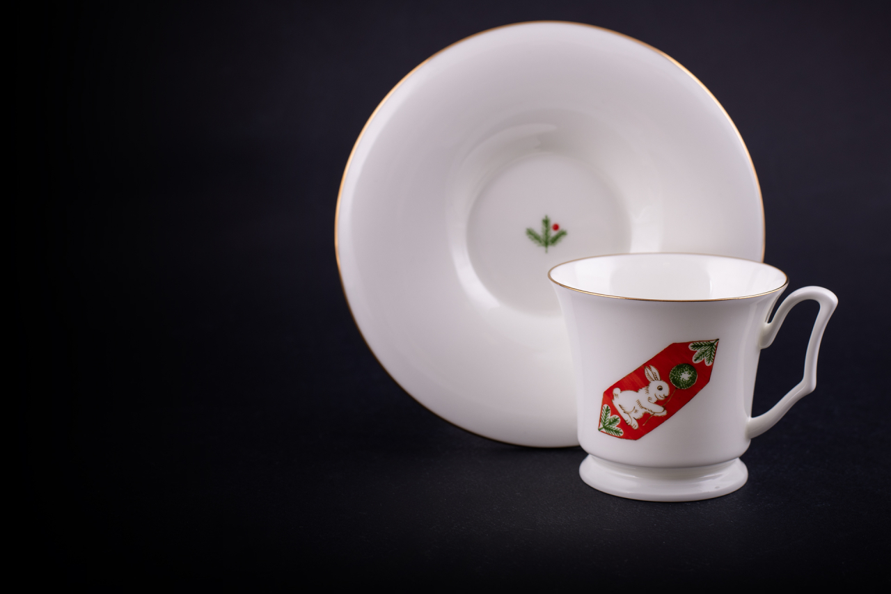 Чашка с блюдцем кофейная, рисунок Конфета Зайчик, форма Юлия, арт 61.21051.00.1, 