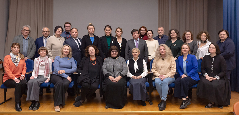 В Санкт-Петербурге обсудили прошлое, настоящее и будущее русского фарфора
