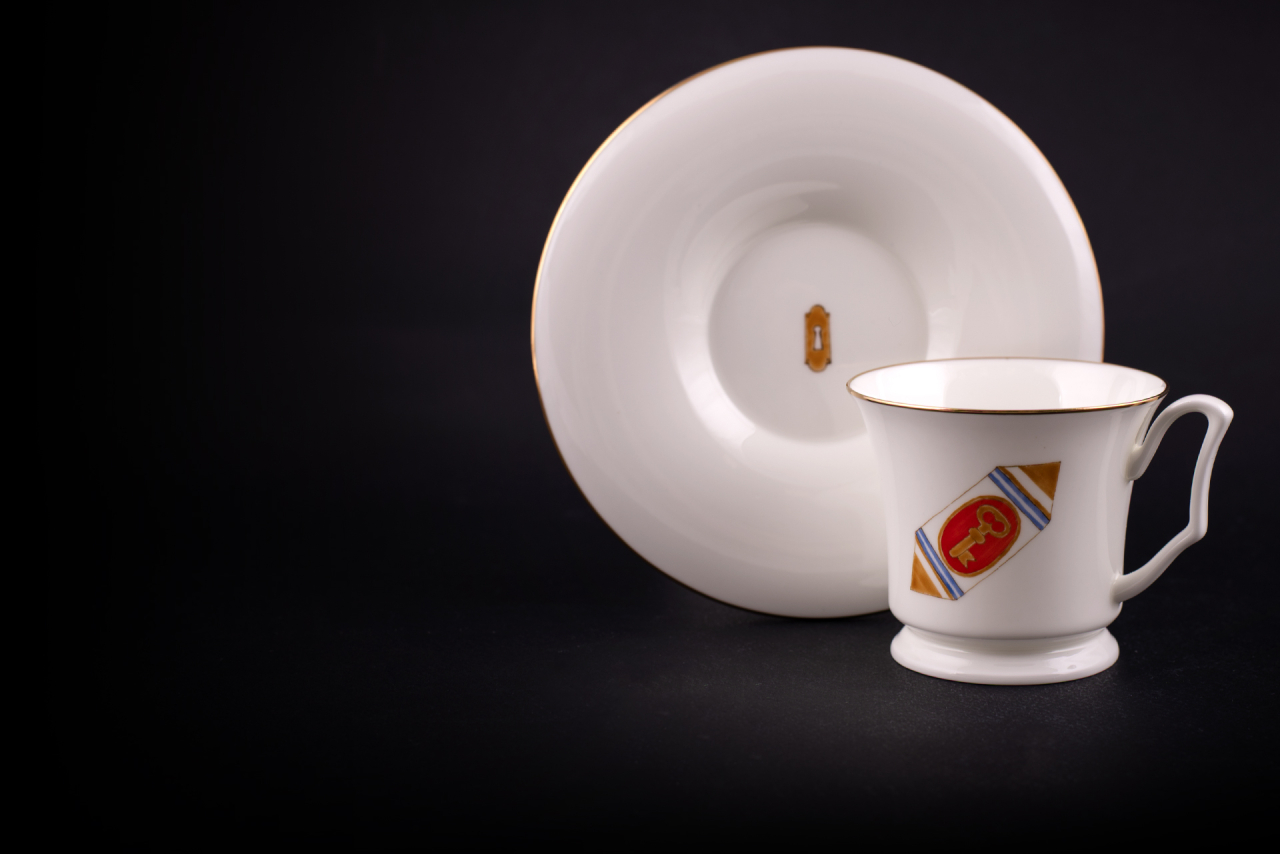 Чашка с блюдцем кофейная, рисунок Конфета Ключик, форма Юлия, арт 61.21053.00.1, 