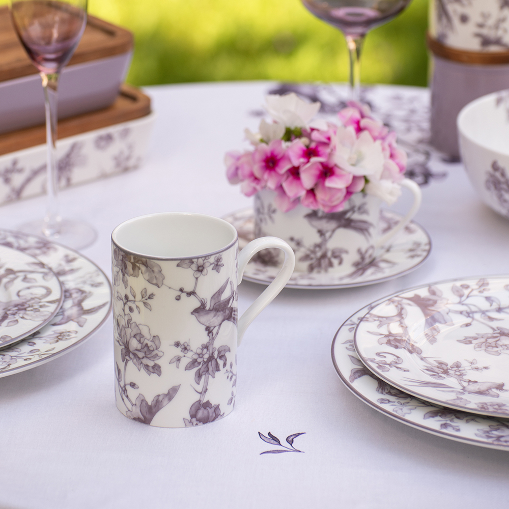 Monplaisir Violet (Монплезир фиолетовый)