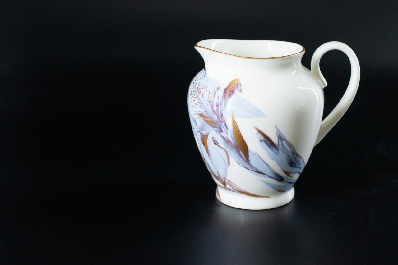 Сливочник 400 мл., форма Весенняя, рисунок  Любимые цветы модерна арт 60.14790.00.1, 