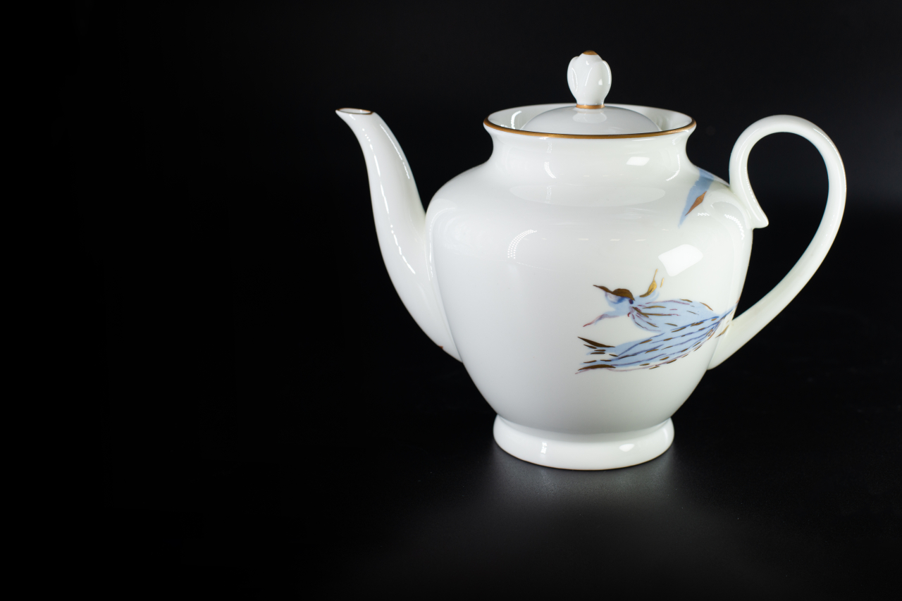 Чайник заварочный Любимые цветы модерна на форме Весенняя, арт 60.14788.00.1, 