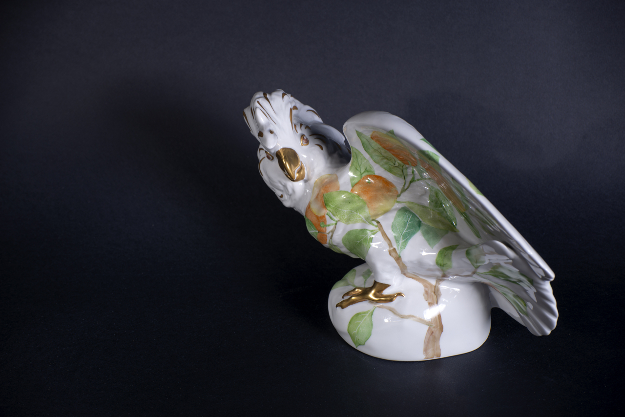 Скульптура Апельсиновый Кен на форме Какаду молуккский, арт 62.14145.00.1, 