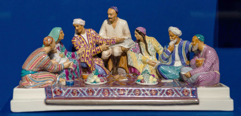 В Государственном Эрмитаже показали образы Востока в фарфоре