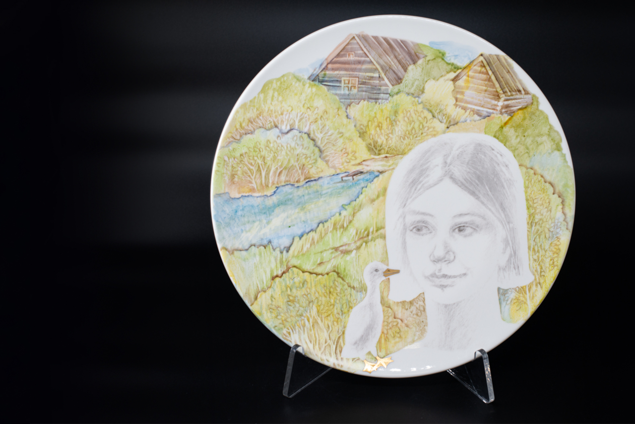 Блюдо декоративное 350 мм, форма Круглая, рисунок Радости лета. Новый друг, арт 60.15439.00.1, 