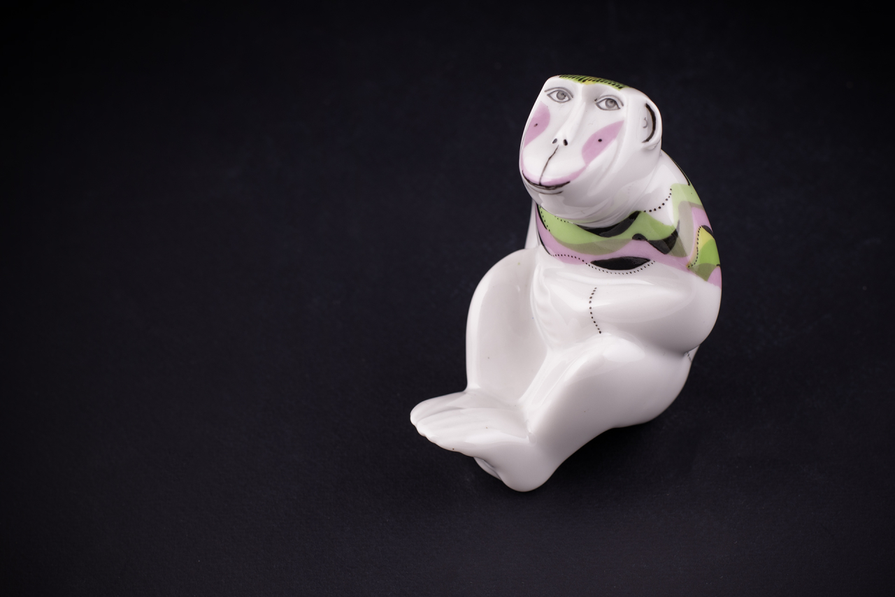 Скульптура Monkey, Зеленая шаль арт 62.09307.00.1, 