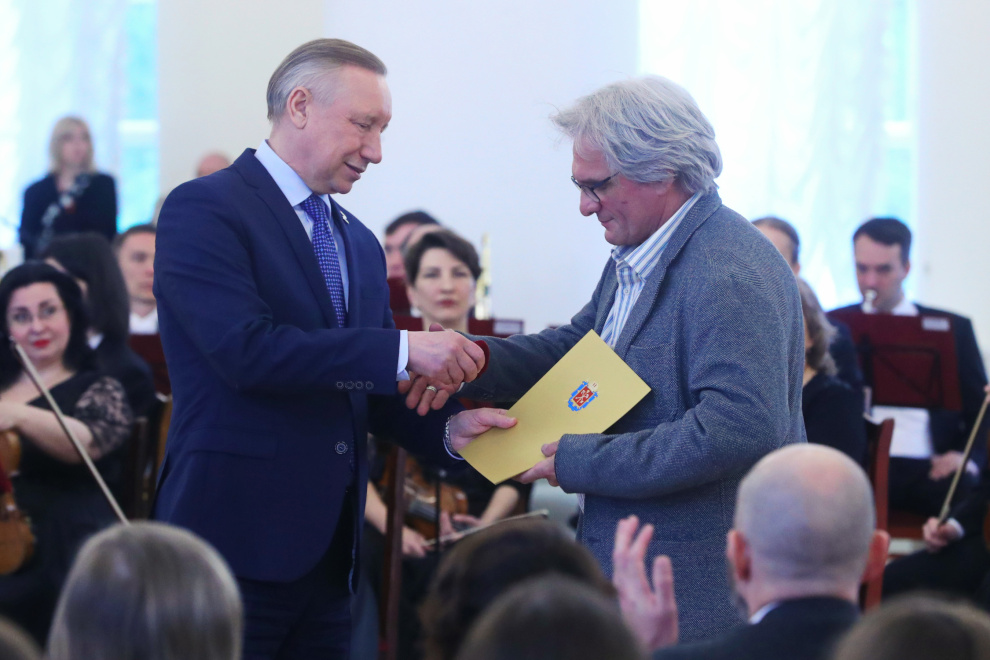 вручение премии Сергею Русакову