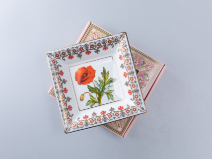 Подставка для мелочей в подарочной упаковке, форма Квадратная, рисунок Мак Восточный, арт 81.34216.00.1, 