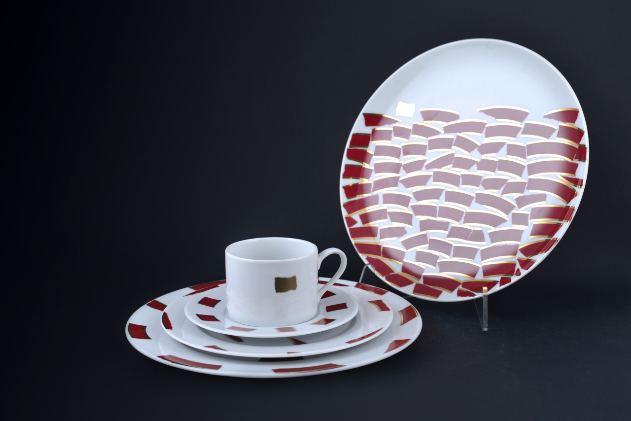 Тарелка 275 мм, Пурпур, на форме Эллипс, арт 60.15808.00.1, 