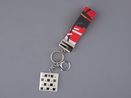Брелок подвеска в подарочной упаковке, форма Квадрат, рисунок Супрематический пояс, арт 81.33233.00.1