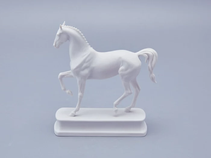 Скульптура в подарочной упаковке, форма Конь Липицциан, рисунок Белый арт. 81.18630.00.1, 