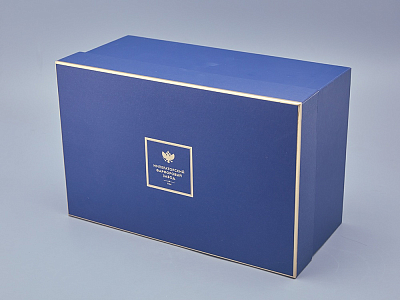 Скульптура в подарочной упаковке, форма Конь Ганноверский, рисунок Белый арт. 81.23029.00.1