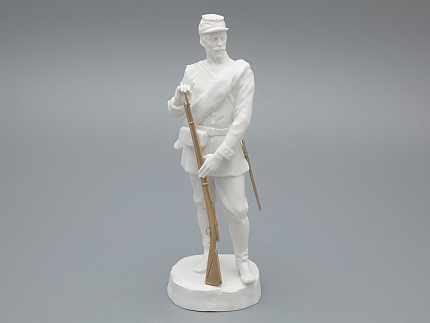 Скульптура Рядовой русской пехоты эпохи Александра II, в подарочной упаковке, рисунок Белый бисквит, арт 81.33425.00.1
