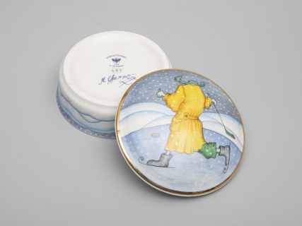 Туалетная коробочка форма Круглая рисунок Зима. Хоккей арт. 81.31061.00.1, 