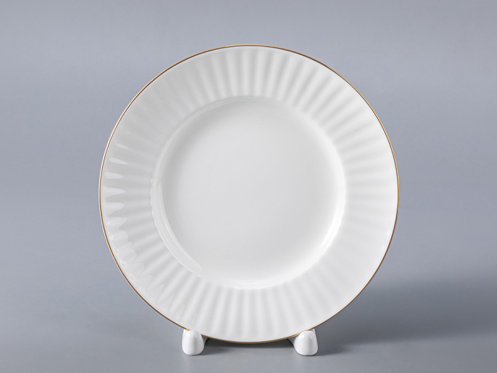 Тарелка 150 мм форма Волна рисунок Золотой кантик 2  арт. 80.00420.00.1, 