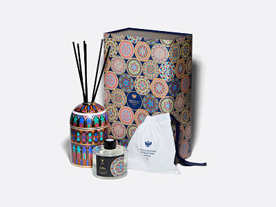 Аромадиффузор в подарочной упаковке, форма Топ, рисунок Готический 2, аромат Церемония, арт 81.34172.00.1