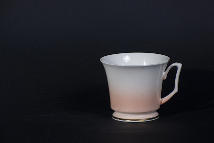 Чашка с блюдцем Татьянин день на форме Юлия, рисунок 1