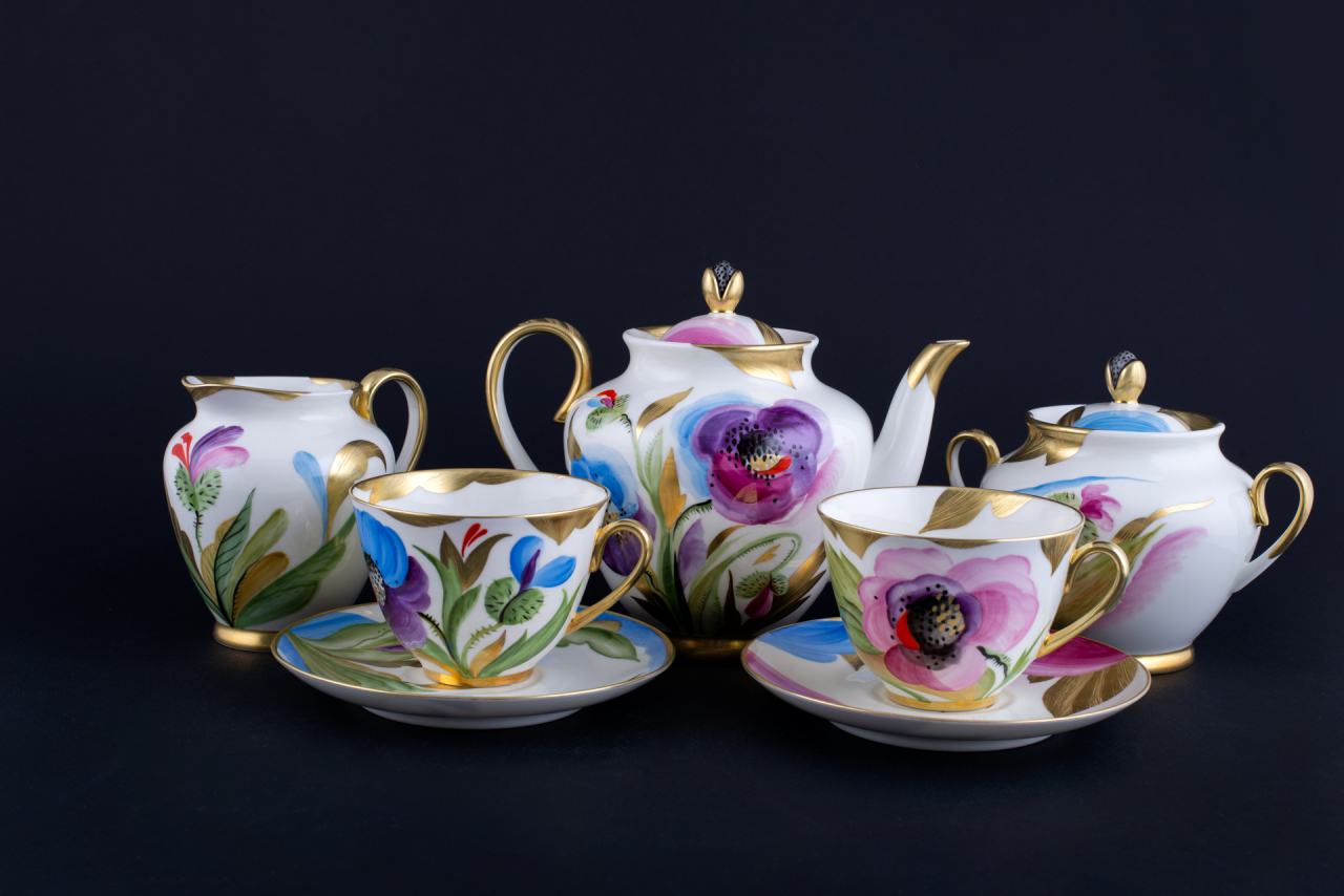 Блюдце Сиреневый мак на форме Эллипс, арт 60.14706.00.1, 