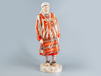 Скульптура Народности России Вотякская женщина арт. 82.66478.00.1, 