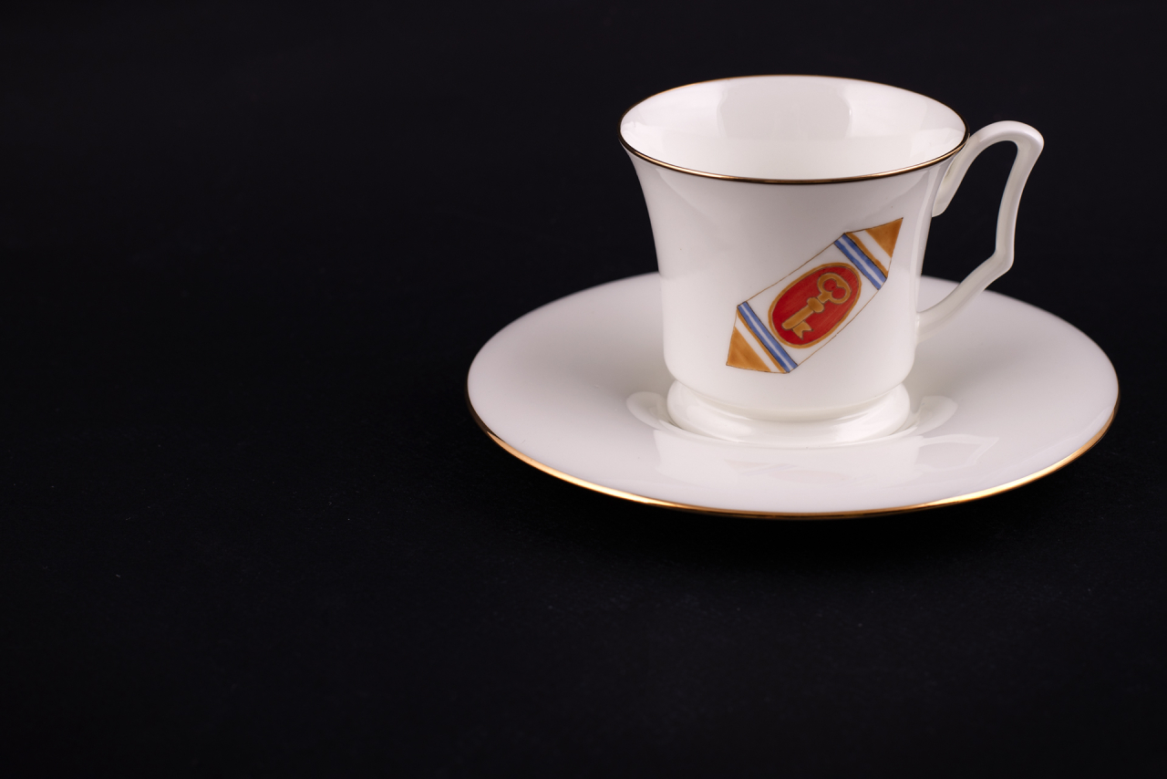 Чашка с блюдцем кофейная, рисунок Конфета Ключик, форма Юлия, арт 61.21053.00.1, 