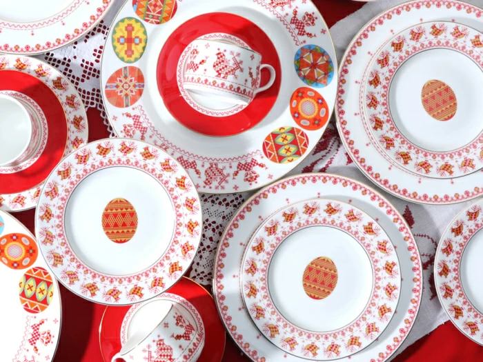 Чашка с блюдцем 250 мл форма Премиум рисунок Петушки-гребешки, арт 81.33558.00.1, 