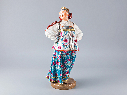 Скульптура Народности России Женщина Саратовской губернии арт. 82.63600.00.1