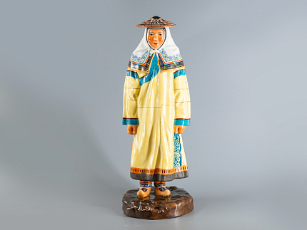 Скульптура Народности России Гольдская женщина арт. 82.69852.00.1