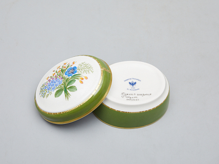 Туалетная коробочка форма Овальная рисунок Букет с анемоном арт. 80.60094.00.1