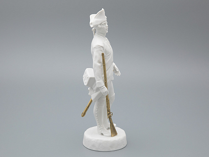 Скульптура Мушкетер эпохи Екатерины Великой, в подарочной упаковке, рисунок Белый бисквит, арт 81.31939.00.1