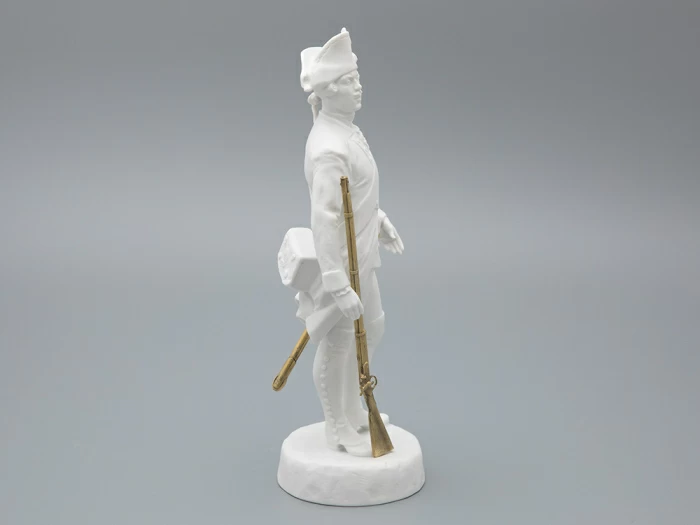 Скульптура Мушкетер эпохи Екатерины Великой, в подарочной упаковке, рисунок Белый бисквит, арт 81.31939.00.1, 