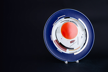 Декоративная тарелка Супрематизм Суетина на форме Mazarin, арт 80.89331.00.1