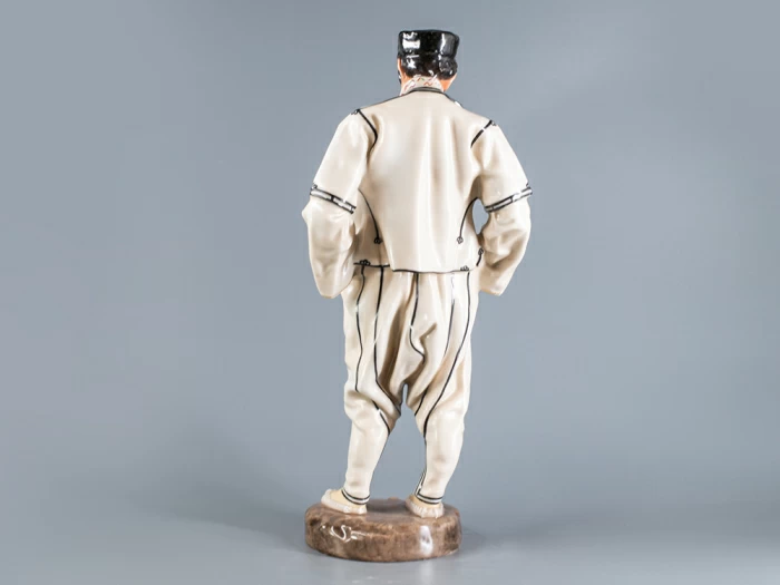 Скульптура Народности России, Болгарин, арт 82.89458.00.1, 