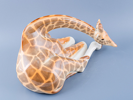 Скульптура Жираф с опущенной головой арт. 82.00983.00.1