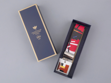 Брелок подвеска в подарочной упаковке, форма Квадрат, рисунок Суетон 2, арт 81.33232.00.1, 