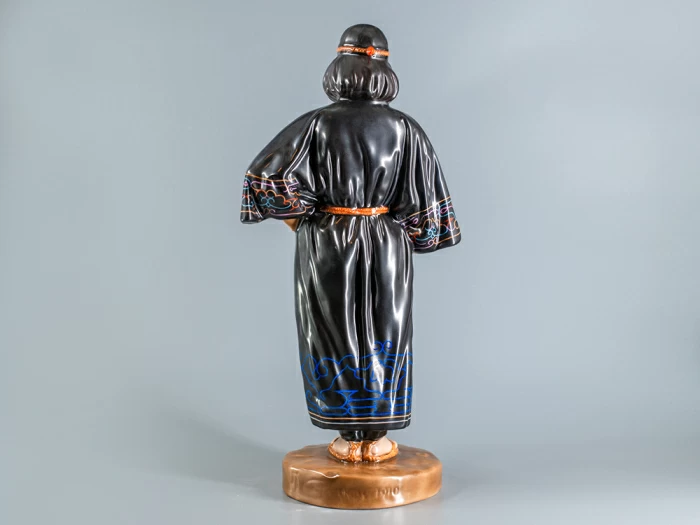 Скульптура Народности России, Айнка, арт 82.93082.00.1, 