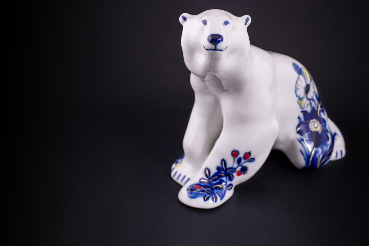 Скульптура Медведь сидит, большой размер, рисунок Флора Арктики, арт 62.16416.00.1, 