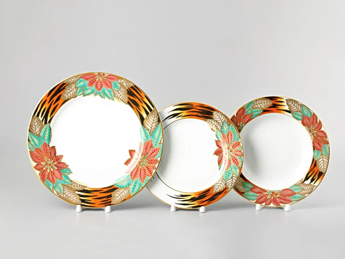 Тарелка глубокая 225 мм форма Европейская-2 рисунок Пуансеттия, арт. 80.38103.00.1, 