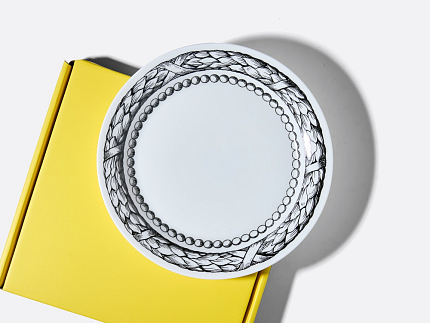 Тарелка плоская 200 мм, в подарочной упаковке, форма Юлиана, рисунок Волшебный сад III, арт. 81.34185.00.1