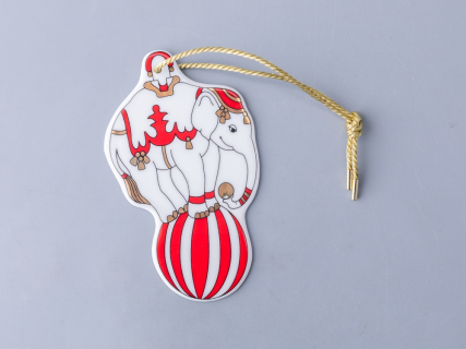 Елочная игрушка Гранд цирк в подарочной упаковке, рисунок Слон на шаре арт 81.34387.00.1, 