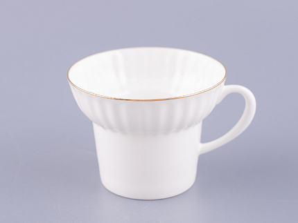 Чашка с блюдцем кофейная 155 мл.,  форма Волна, рисунок Золотой кантик арт. 81.13549.00.1