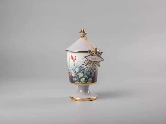 Свеча ароматическая в подарочной упаковке, форма Идиллия рисунок Календа аромат Зимний лес, арт. 81.33151.00.1, 