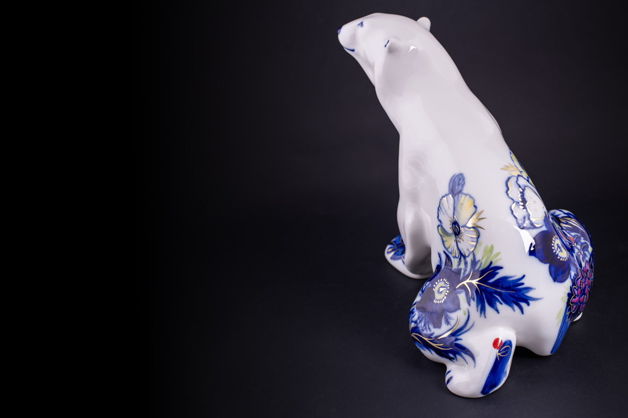 Скульптура Медведь сидит, большой размер, рисунок Флора Арктики, арт 62.16416.00.1, 