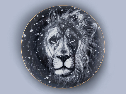 Декоративная тарелка 300 мм в подарочной упаковке, форма Эллипс 2, рисунок Тотем Лев арт. 81.26806.00.1