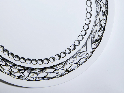 Блюдо круглое 310 мм в подарочной упаковке, форма Юлиана, рисунок Волшебный сад III, арт. 81.34189.00.1