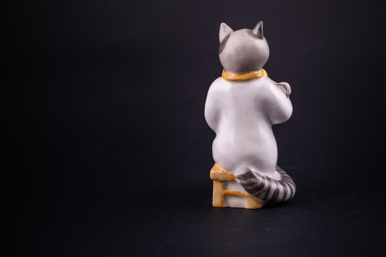 Скульптура Кошка-нянька, рисунок Баю-бай, арт 62.21784.00.1, 