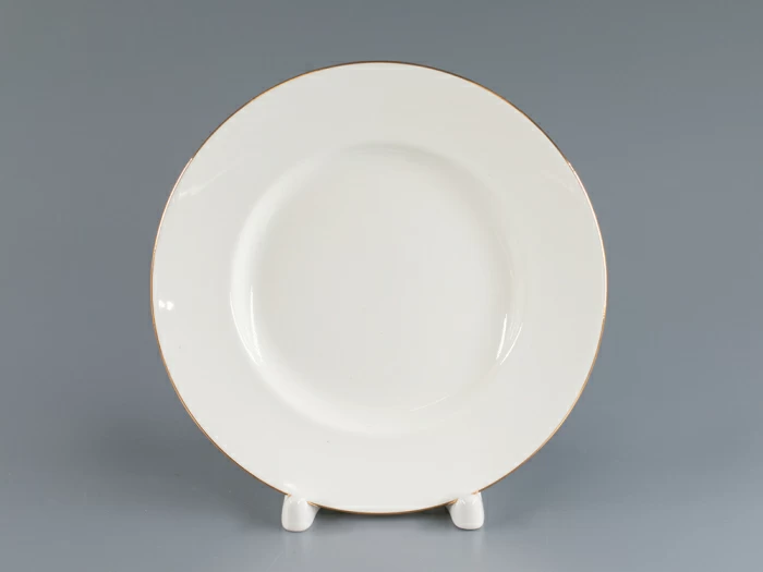 Тарелка Гладкая Золотой кант 155 мм арт. 80.04409.00.1, 