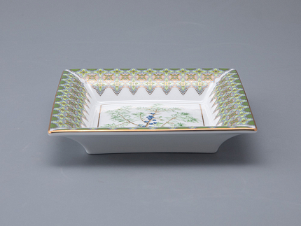 Подставка для мелочей в подарочной упаковке форма Квадратная рисунок Можжевельник ароматный, арт 81.33956.00.1