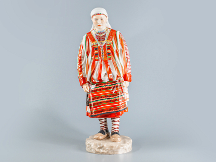 Скульптура Народности России Вотякская женщина арт. 82.66478.00.1